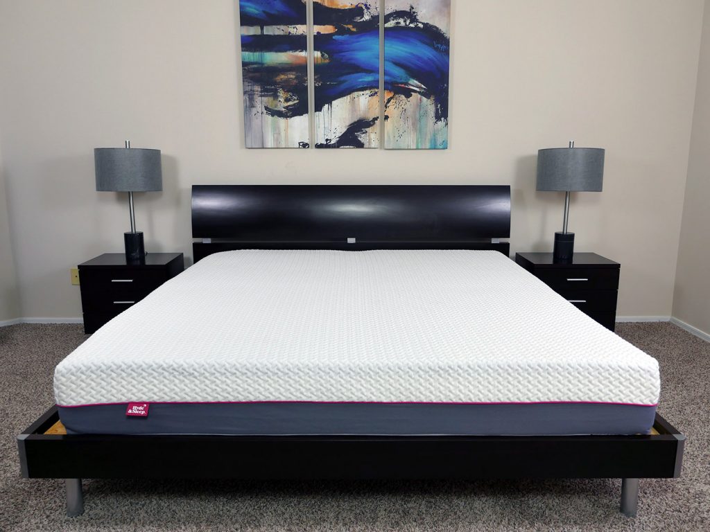 Hybrid version of the Hyde & Sleep mattress