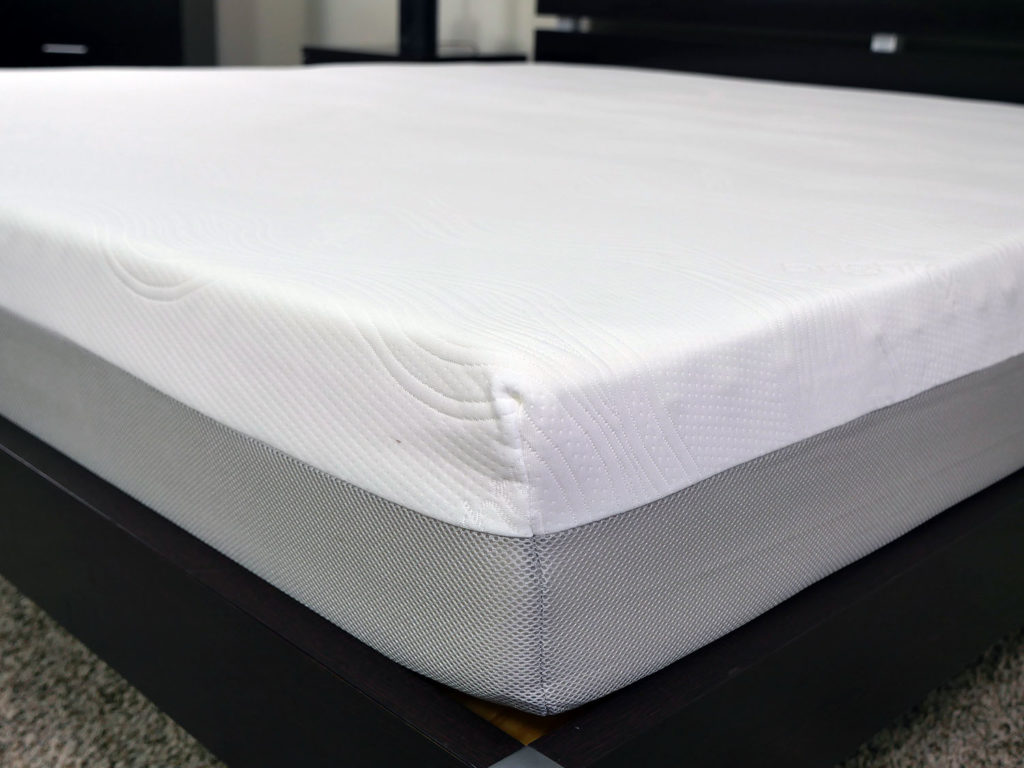 Close up shot of the Brighter mattress cover